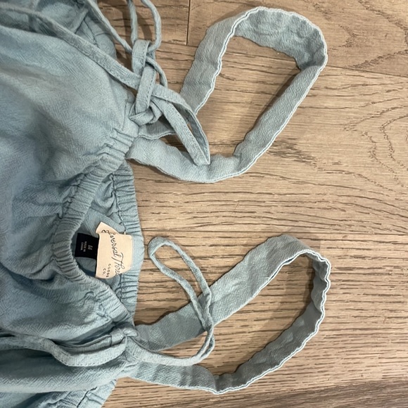 Universal Thread Tank - Picture 3 of 4